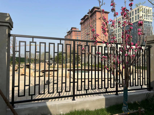 围墙栏杆