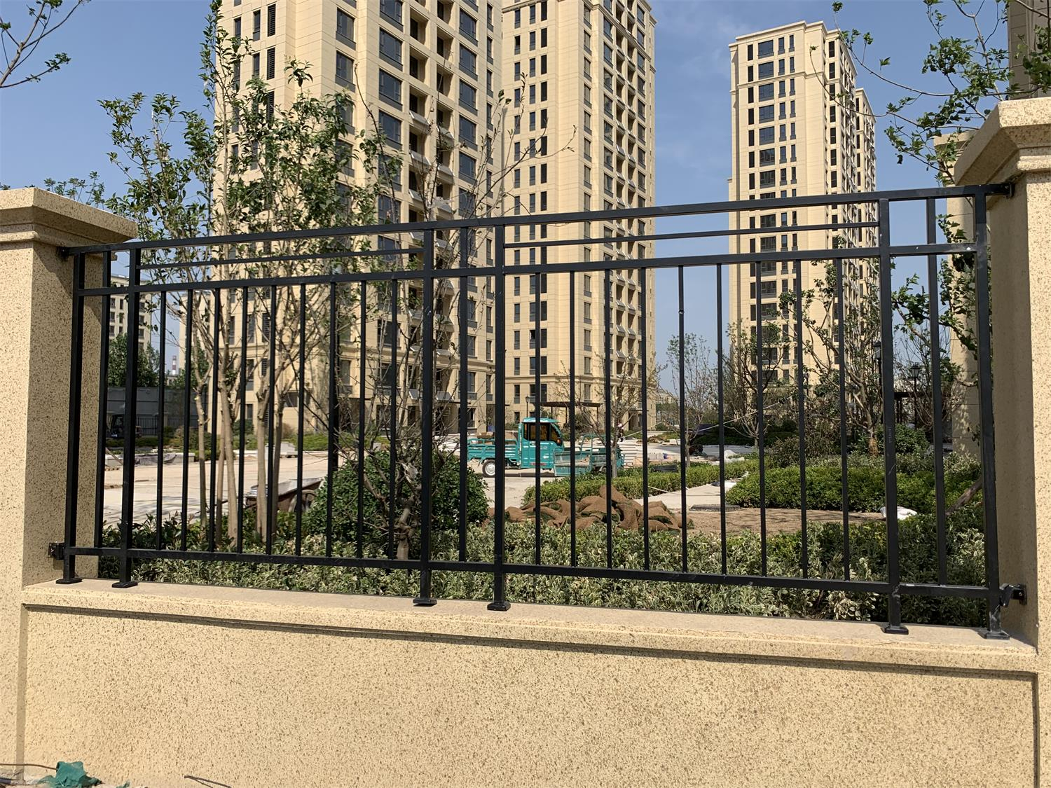 围墙栏杆